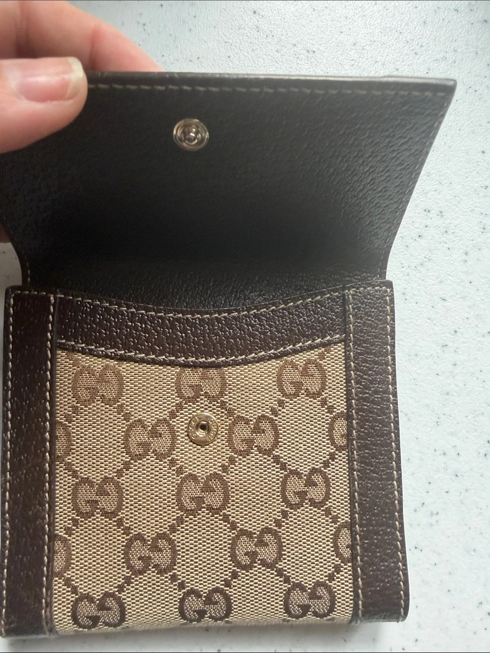 Gucci Tan and Brown GG Canvas Compact Wallet - Picture 7 of 12
